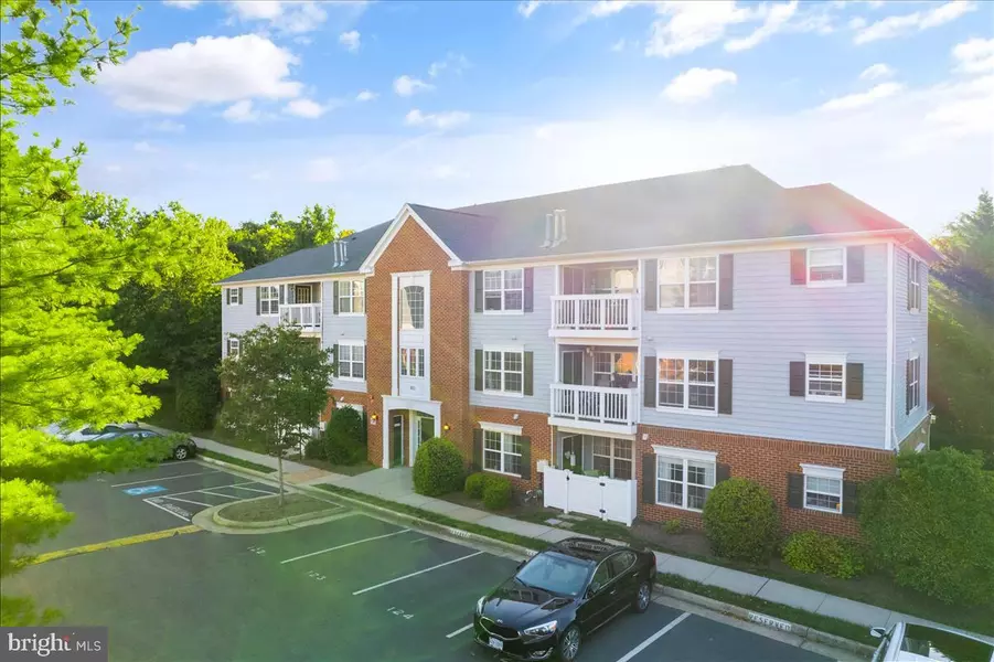 501 CONSTELLATION SQ SE #E, Leesburg, VA 20175