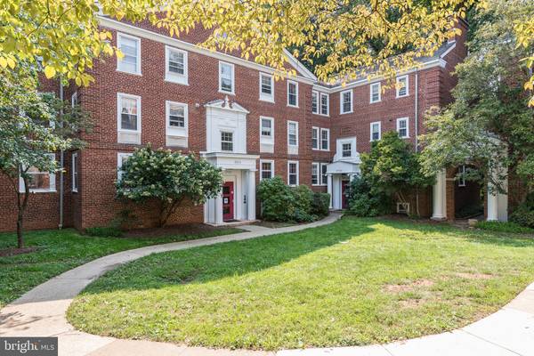 3720 39TH ST NW #B164, Washington, DC 20016