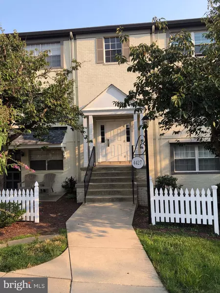 4427 ROMLON ST #103, Beltsville, MD 20705