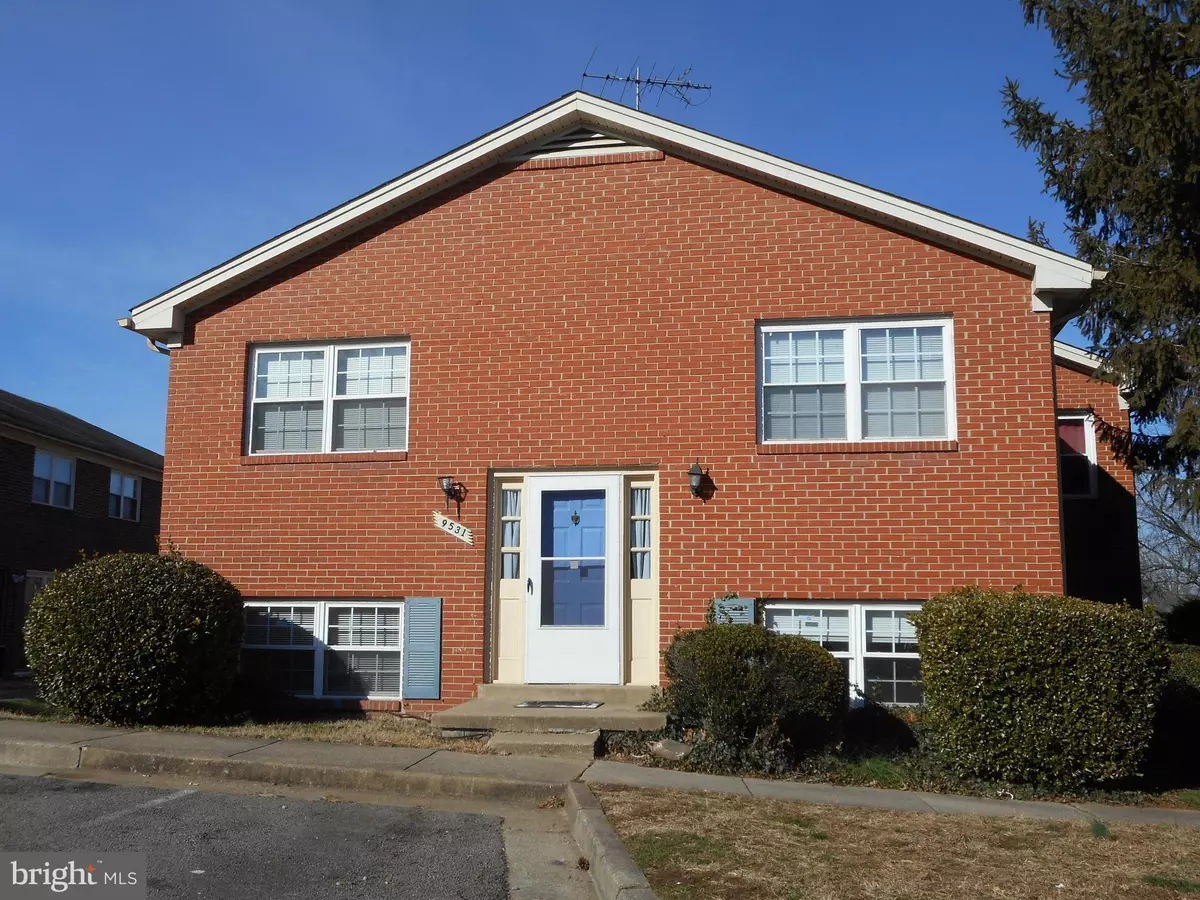 Lorton, VA 22079,9531 HAGEL CIR #A