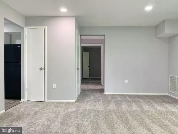 Woodbridge, VA 22192,2835 MADEIRA CT