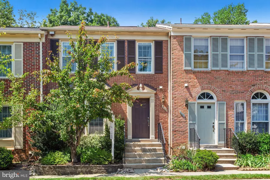 6149 SUMMER PARK LN, Alexandria, VA 22315