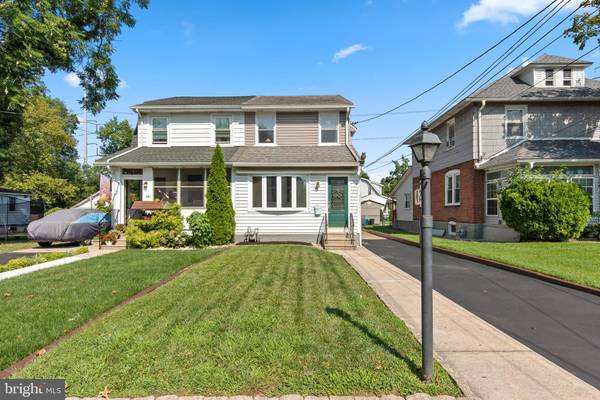 42 N LLANWELLYN AVE, Glenolden, PA 19036