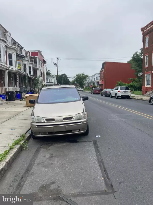 Harrisburg, PA 17110,2132 N 4TH ST