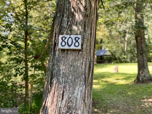 Hedgesville, WV 25427,808 PUFFENBURGER LN