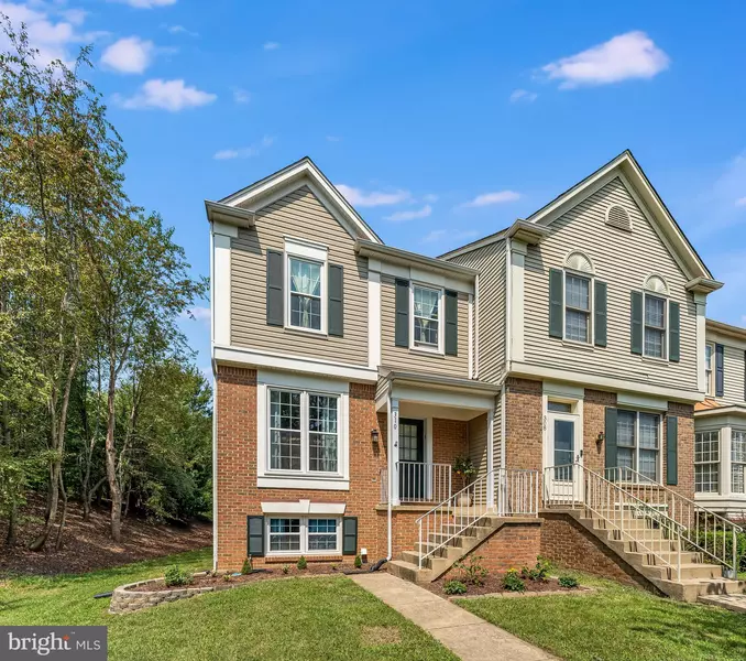 310 FALKIRK CT, Fredericksburg, VA 22406