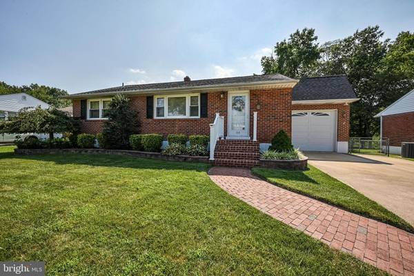 33 DAWES DR, Newark, DE 19702