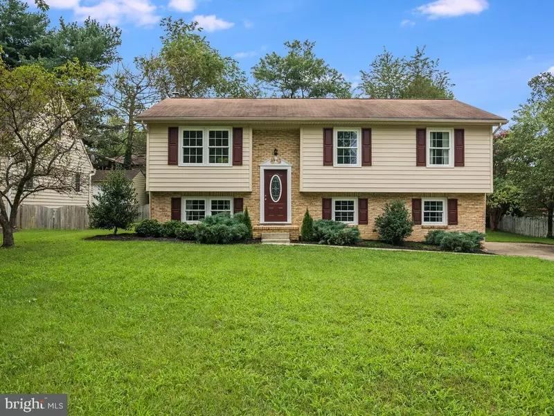 5816 MCKINLEY DR, Fredericksburg, VA 22407