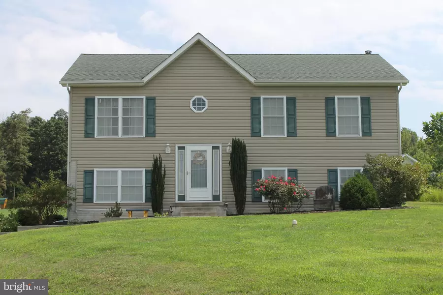 2290 SPRING GAP RD, Slanesville, WV 25444