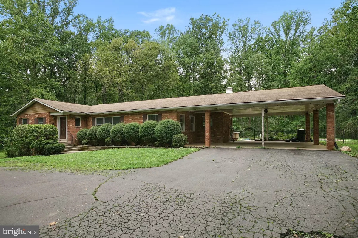 Woodbridge, VA 22193,5136 BOBCAT CT