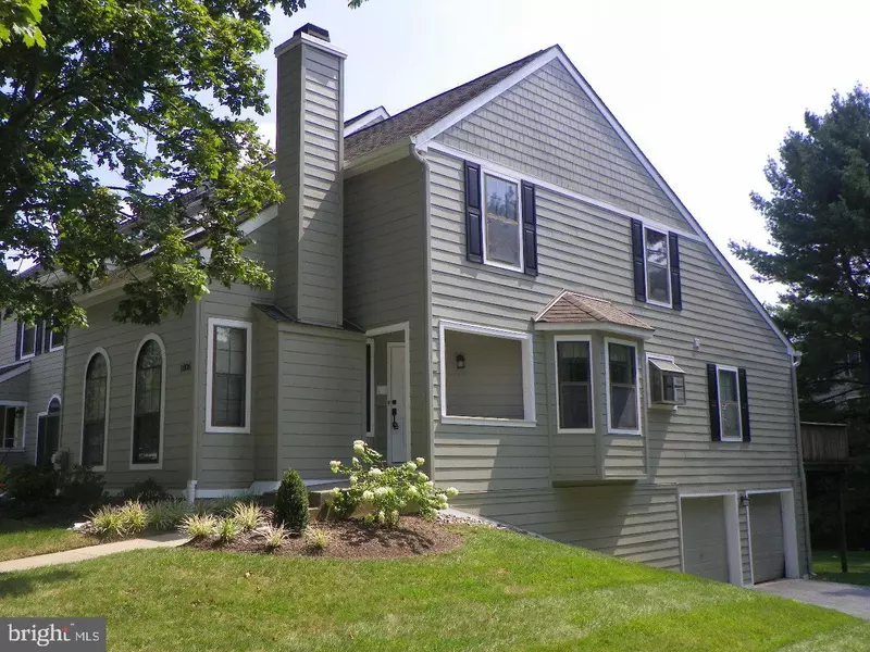 1806 WESTFIELD CT, Newtown Square, PA 19073