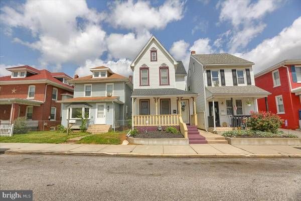 1731 MONROE ST, York, PA 17404