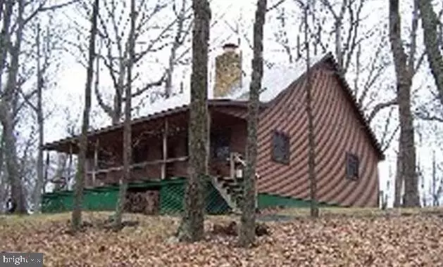 612 CMR RIDGE RD, Slanesville, WV 25444