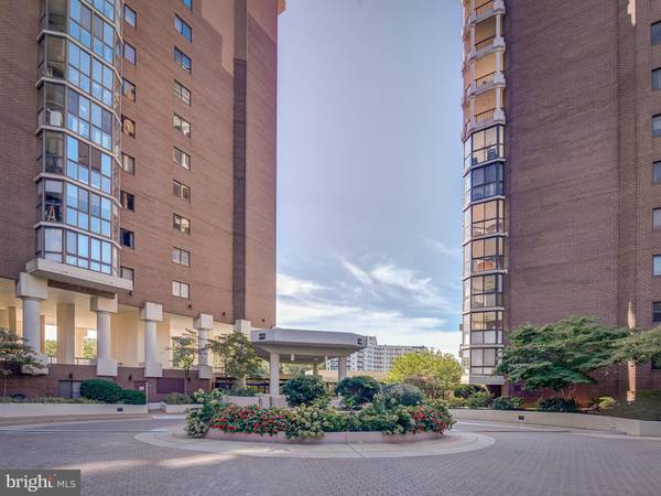 1600 N OAK ST #1733, Arlington, VA 22209