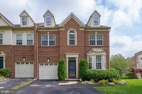 3163 WOODS EDGE DR, Garnet Valley, PA 19060