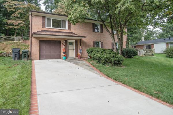 8515 IVYBRIDGE CT, Springfield, VA 22152