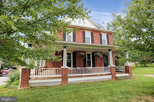 1932 HANOVER PIKE, Hampstead, MD 21074