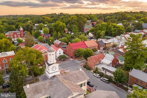 Shepherdstown, WV 25443,W HIGH ST