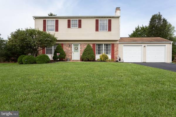 1452 MENSCH LN, Gilbertsville, PA 19525