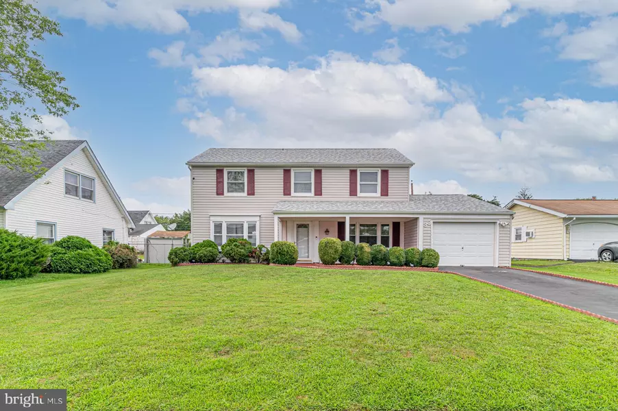 33 BUCKEYE LN, Willingboro, NJ 08046