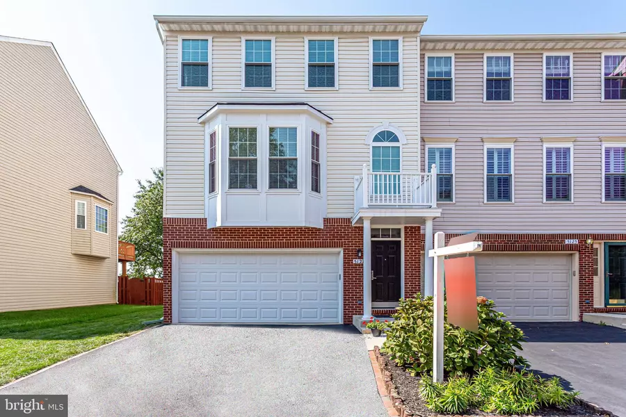 5127 BALLYCASTLE CIR, Alexandria, VA 22315