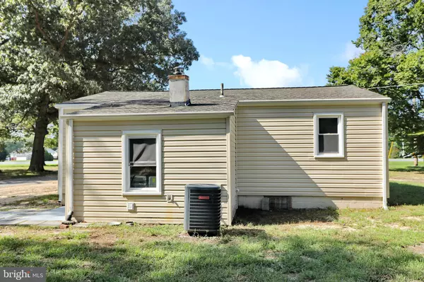 Waldorf, MD 20601,4984 LEONARDTOWN RD