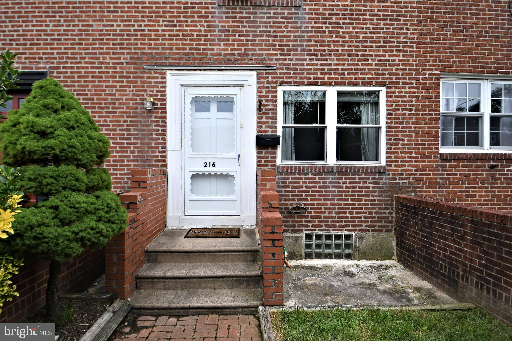 Philadelphia, PA 19128,216 OVERLOOK RD