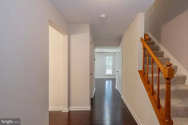 Woodbridge, VA 22192,12213 ALLSPICE CT