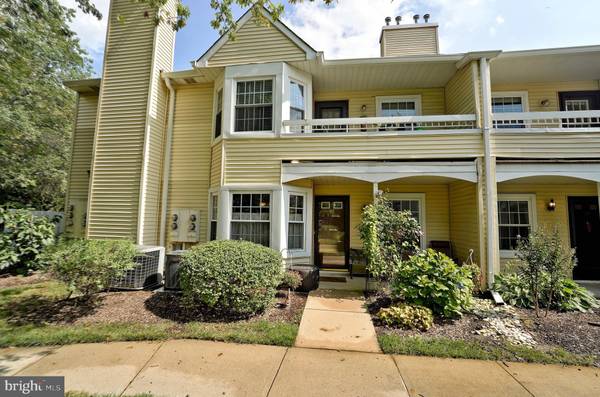 118 MILL RUN E, Hightstown, NJ 08520