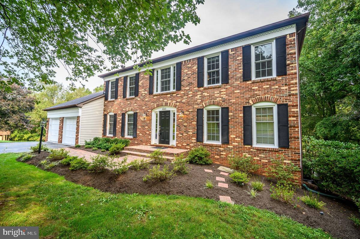 Oakton, VA 22124,2703 VALESTRA CIR