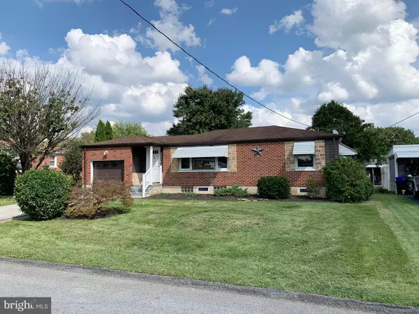 2675 CLEARBROOK BLVD, York, PA 17406