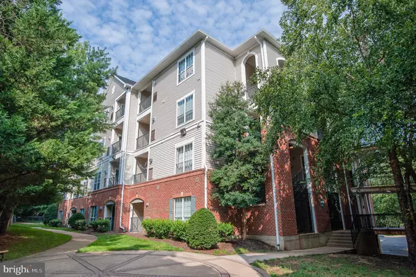 4870 EISENHOWER AVE #308, Alexandria, VA 22304