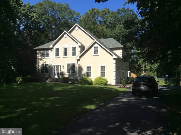 7 WATERVIEW DR, Pilesgrove Township, NJ 08098