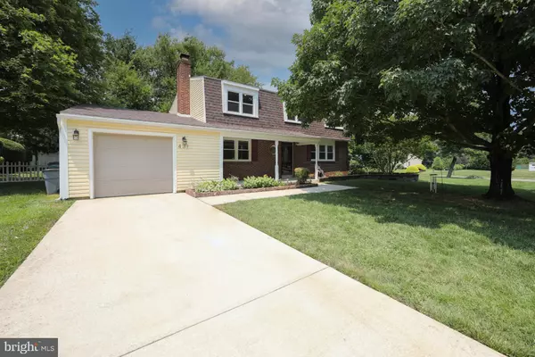 431 CEDAR LN, Mickleton, NJ 08056