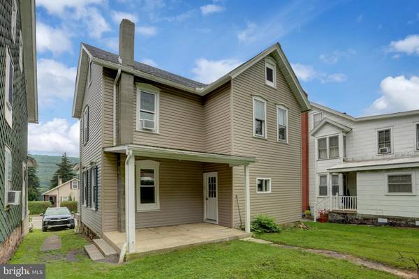 Wiconisco, PA 17097,612 POTTSVILLE ST