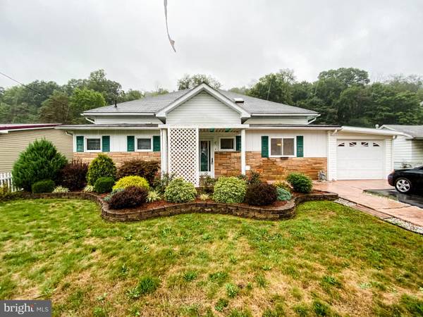 10 DETMOLD ST, Lonaconing, MD 21539