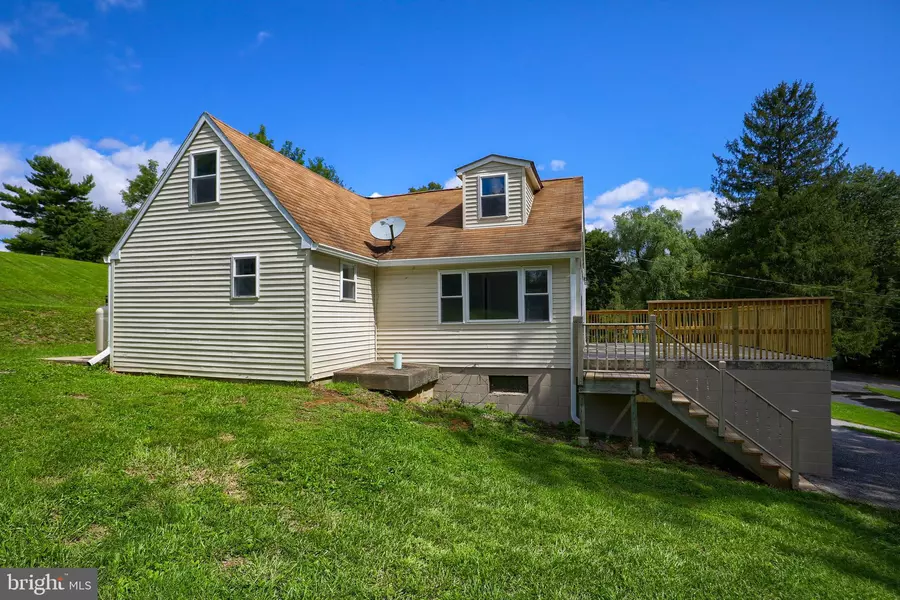 165 CREEK RD, Manchester, PA 17345