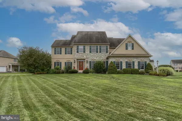 Lebanon, PA 17042,904 MEADOWOOD CIR