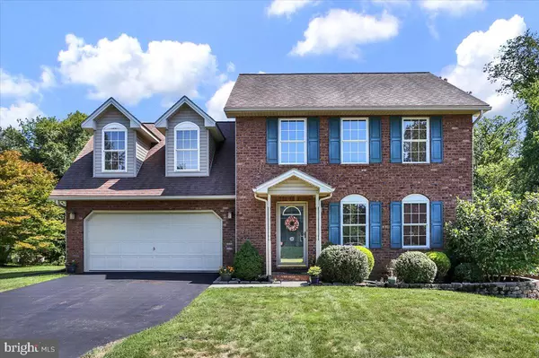 Mount Holly Springs, PA 17065,16 WOODVIEW DR