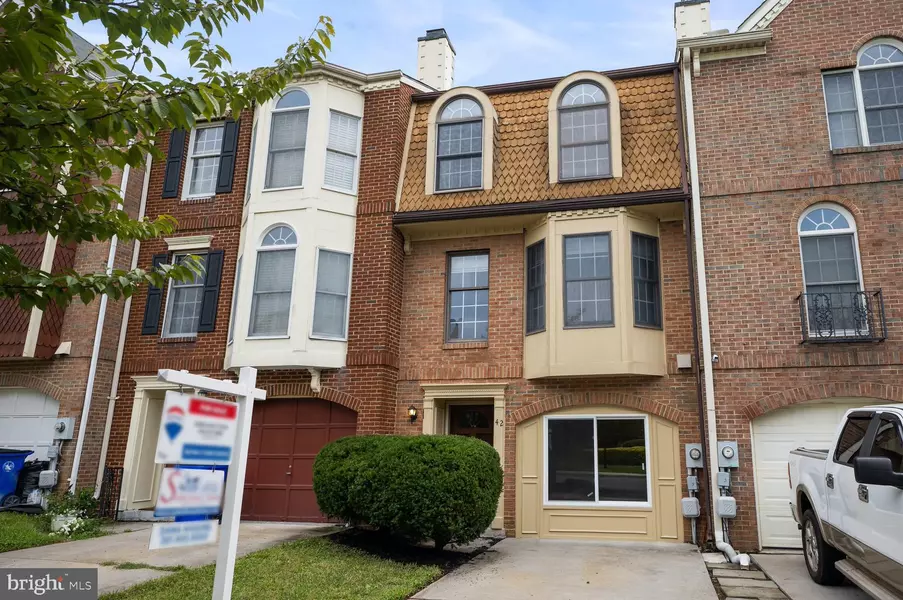 42 VICTORIA SQ, Frederick, MD 21702