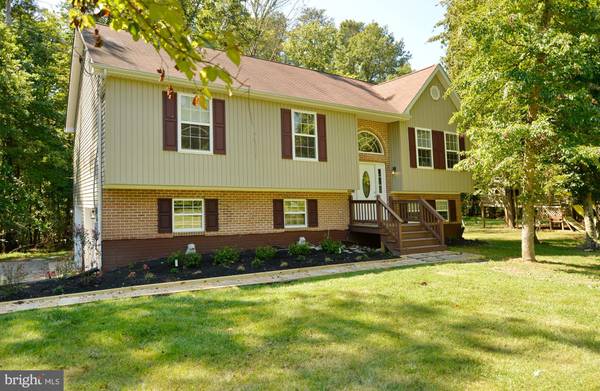 Bluemont, VA 20135,647 HEMLOCK LN