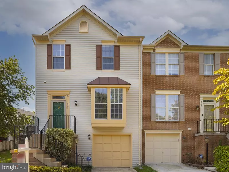 6505 PARISH GLEBE LN, Alexandria, VA 22315