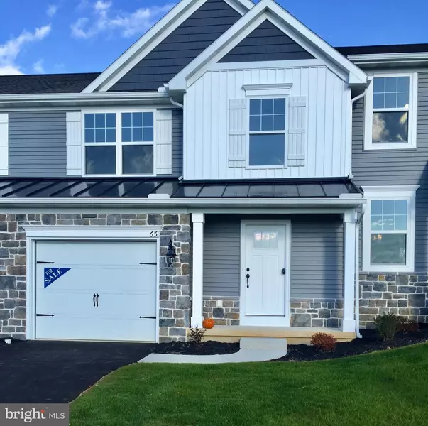 101 BEECH TREE CT, Annville, PA 17003