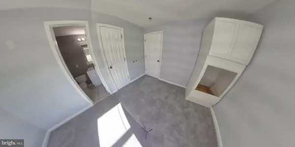 Falls Church, VA 22041,3720 LACY BLVD