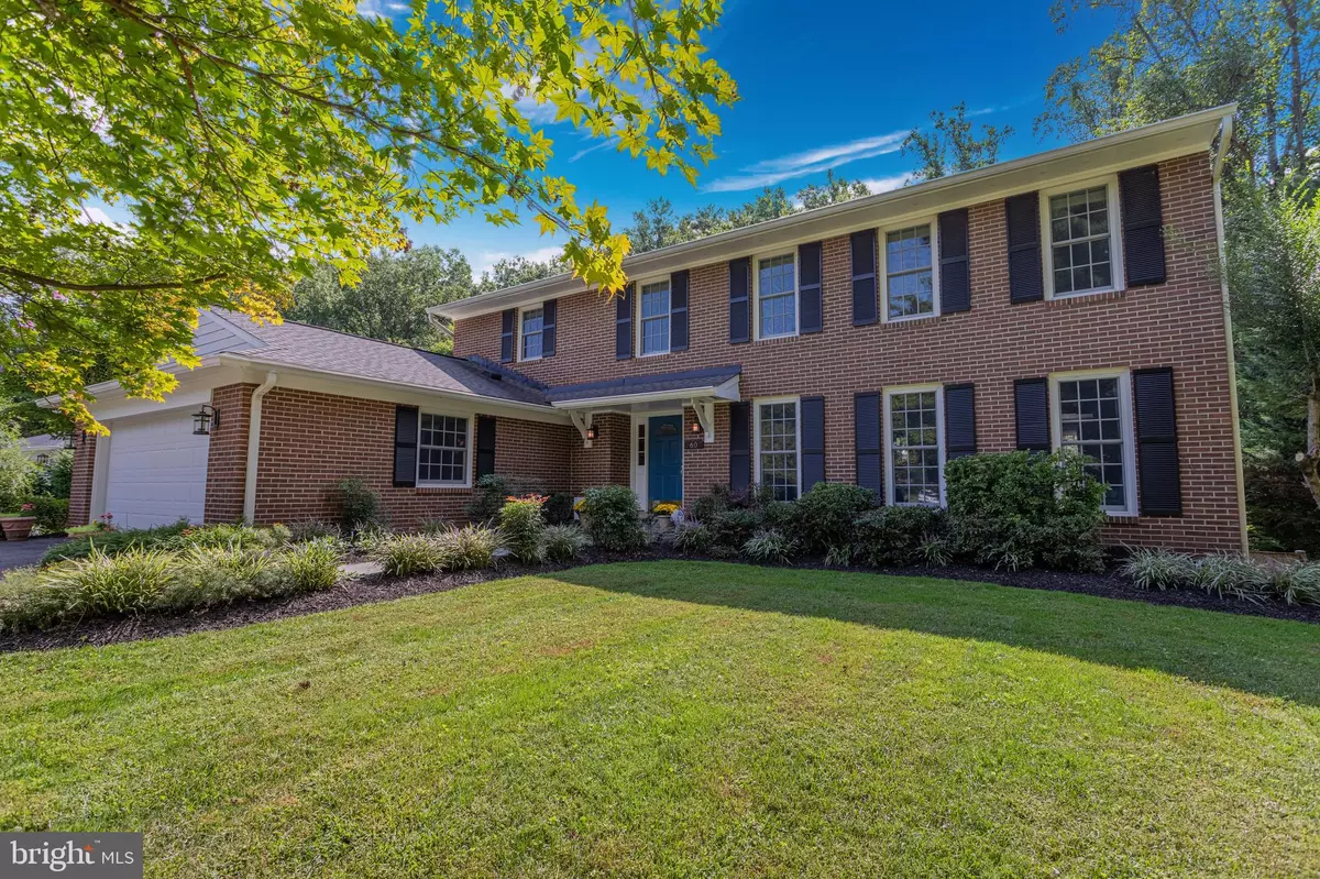 Mclean, VA 22101,6607 TINA LN