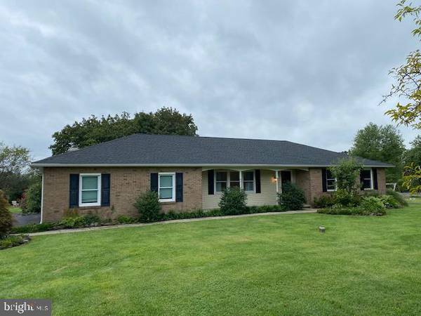 9 S VALLEY VIEW RD, Line Lexington, PA 18932