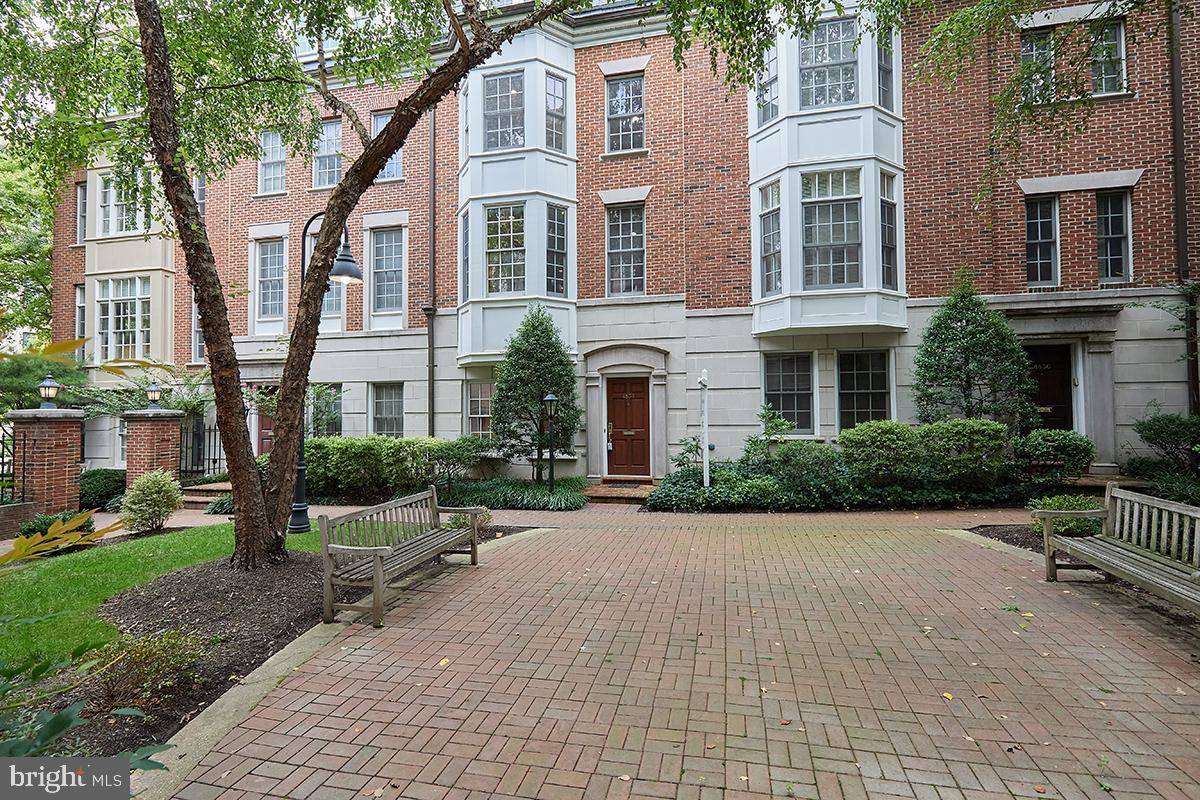 4834 MONTGOMERY LN, Bethesda, MD 20814