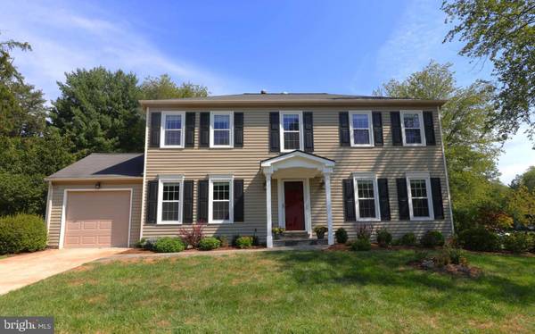 9320 WINBOURNE RD, Burke, VA 22015