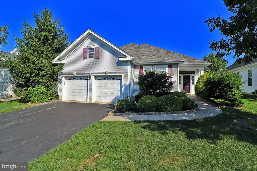 14 POND VIEW, Barnegat, NJ 08005