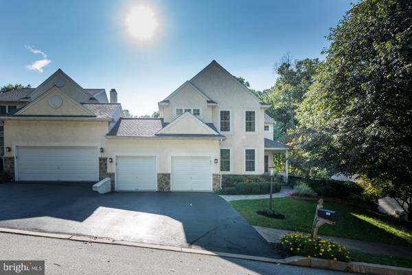 1003 CHISWELL DR, Downingtown, PA 19335